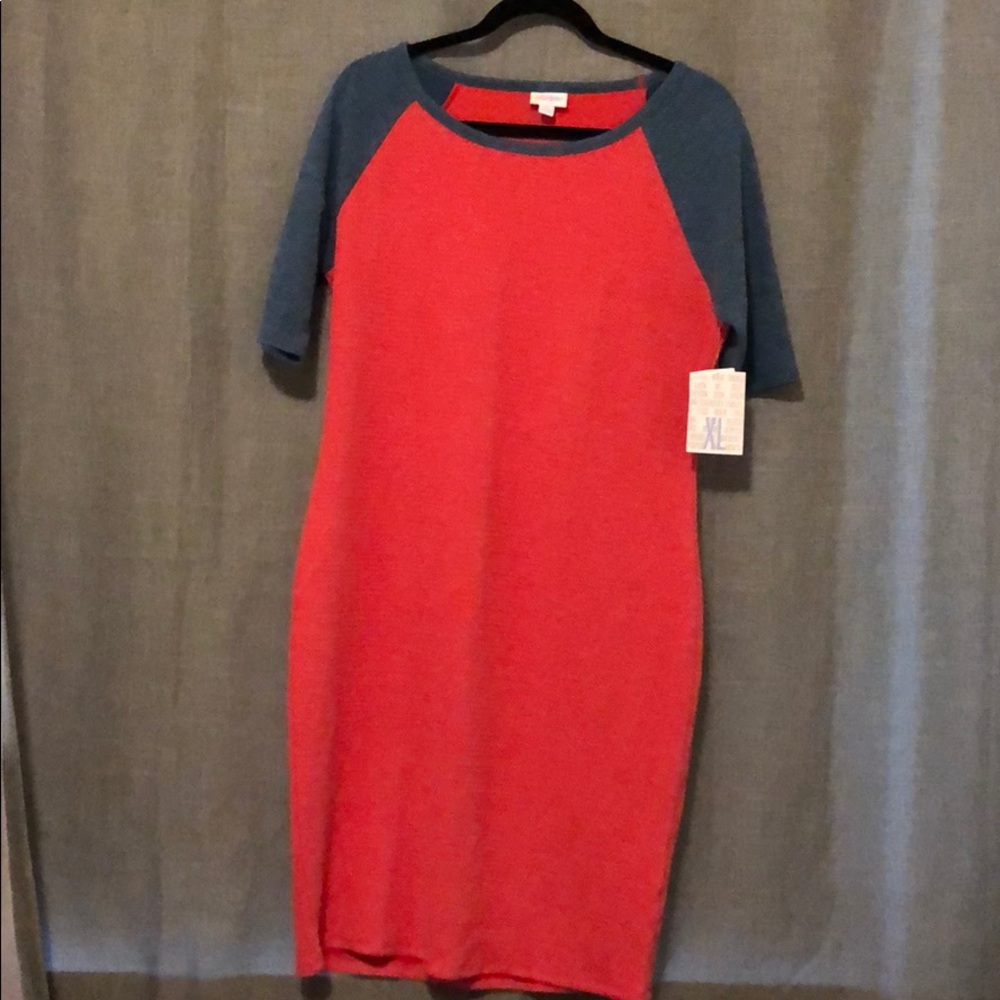 LuLaRoeJulia Raglan-XL